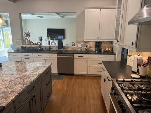 Cincy Maid - Photo 4