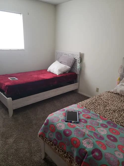 The Easy Maids - Photo 5