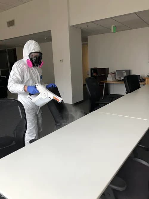 360 SaniClean - Photo 5