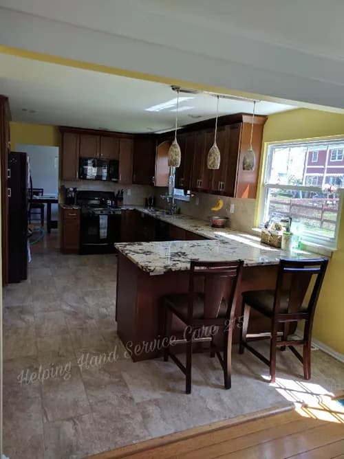 5 Star - Helping Hand Cleaning Service 2 1 5 LLC - Photo 1