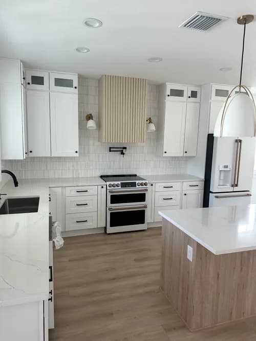 A Home Touch Cleaning - Photo 2