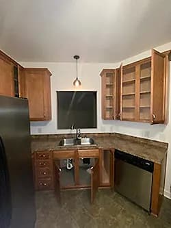 A & J Universal Janitorial - Photo 3