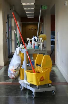A Plus Commercial Cleaning - Photo 3