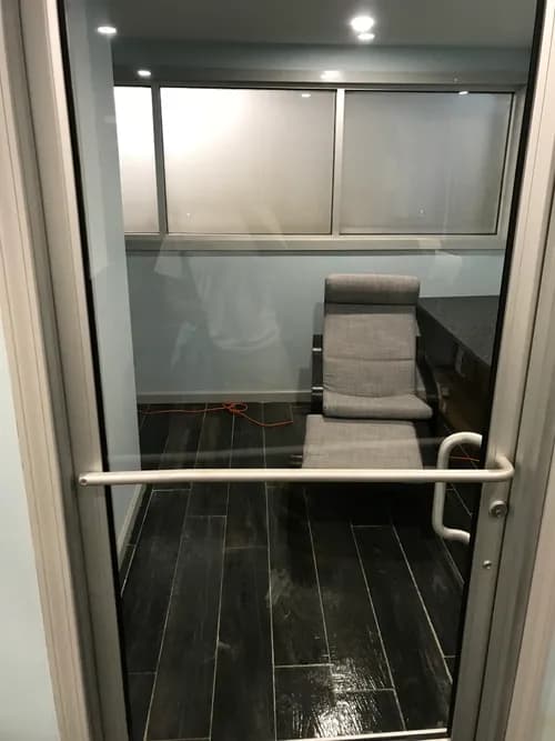 A WOMAN'S TOUCH, LLC CLEANING SERVICES OF PITTSBURGH