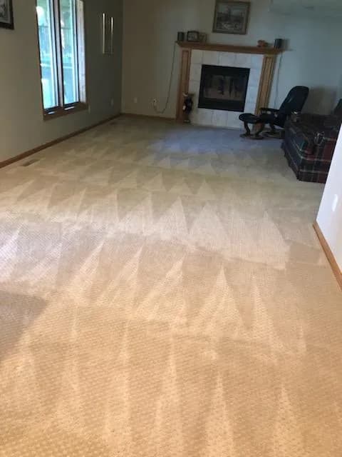 Aaron's Green Cleaning Service, Inc - Photo 4