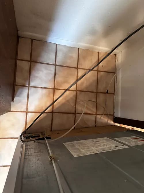 Above and Beyond Cleaning Service - Photo 5