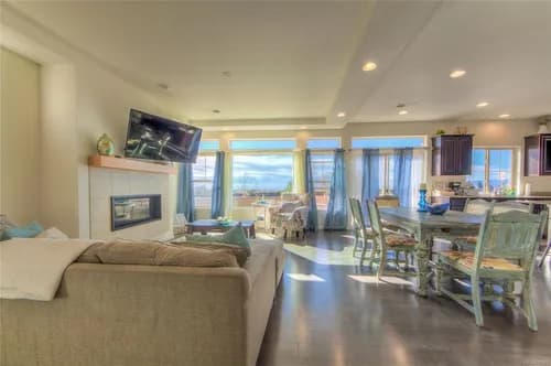 All About Clean Co - Photo 1