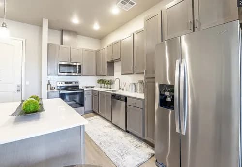 Allora Cleaning | Janitorial, Commercial, Office Cleaning - Photo 4