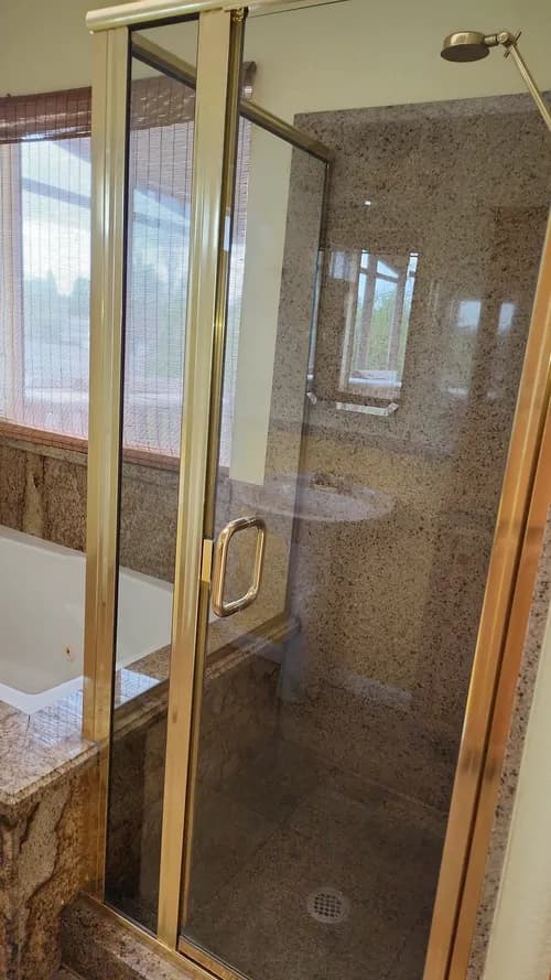 Apples Cleaning Services - Photo 2