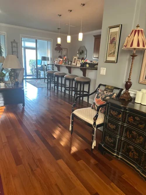 At Hand Cleaning Services - Photo 4