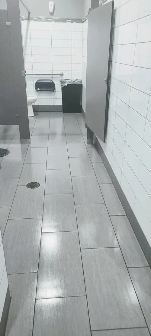 Atomic Cleaning and services LLC - Photo 2