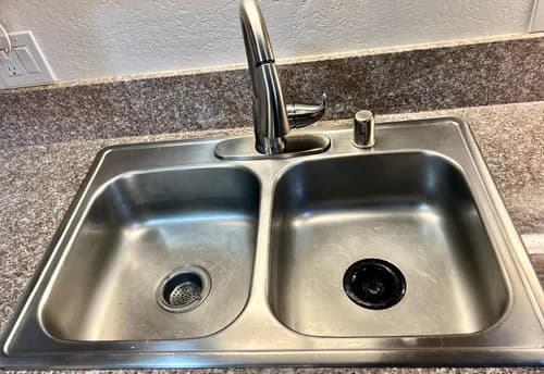 Aurora Cleaning Solutions - Photo 3