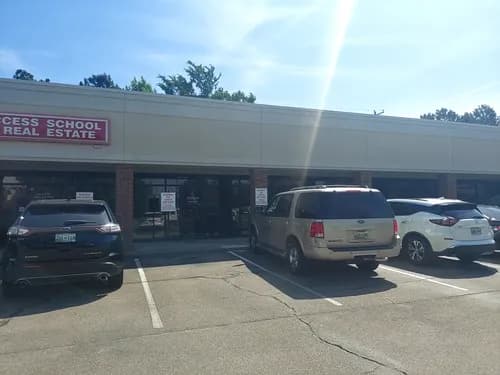 Best In Town Cleaning Service LLC - Photo 5