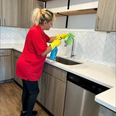 Better Choice Cleaning - Photo 2