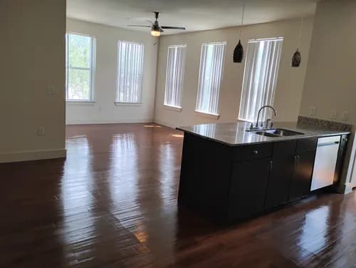 BlShiny cleaning services - Photo 2