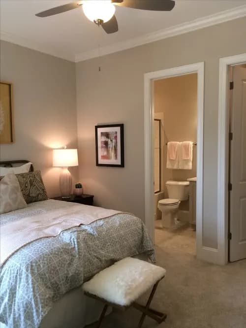 Blue Shine Cleaning Services LLC - Photo 4