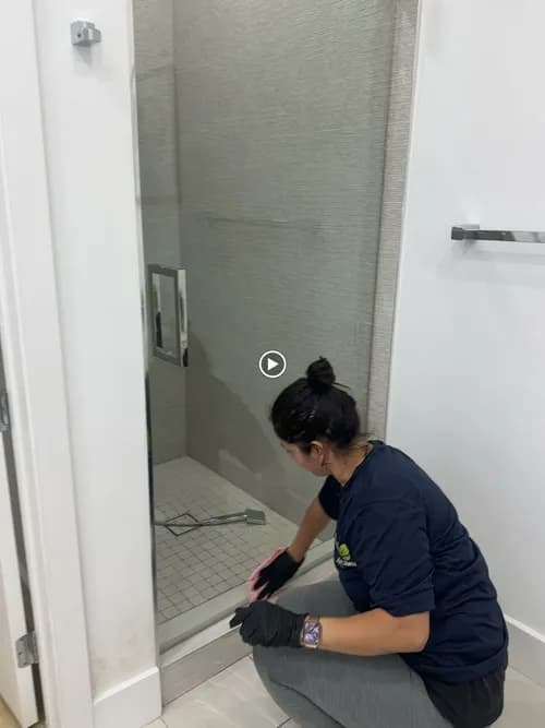 Bright Cleanup - Miami Cleaning Services - Photo 3