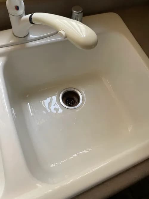 Busy Bee House Cleaning - Photo 3