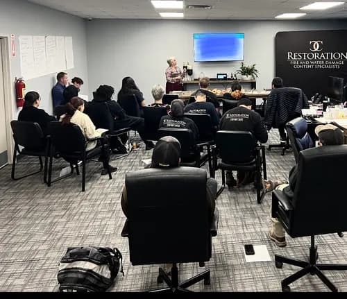 CC Restoration - Photo 3