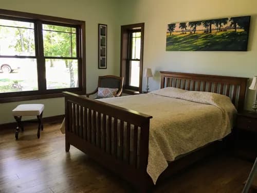 CHRISTINA'S HOUSE CLEANING