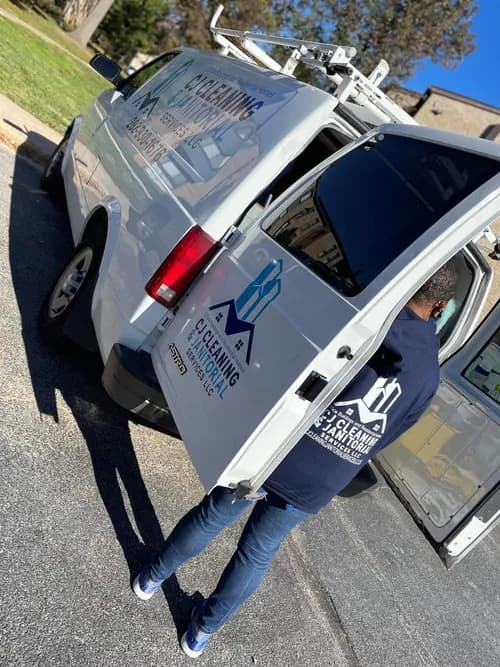 CJ Cleaning & Janitorial Services LLC
