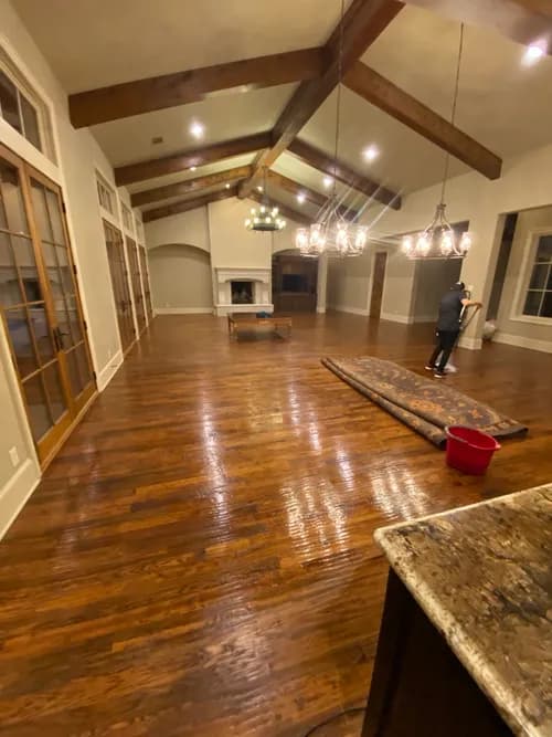 Clara's Maids - Photo 3