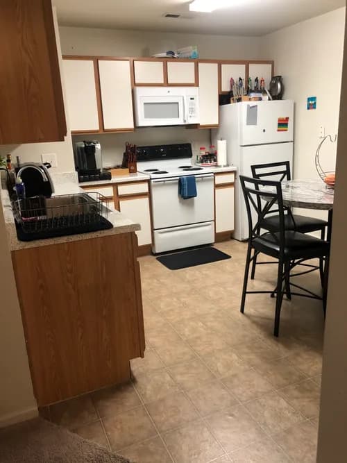 Clean Queen Housekeeping