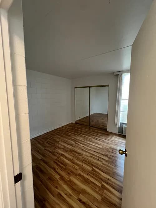 Clean Sweeps Professional Cleaners - Photo 3