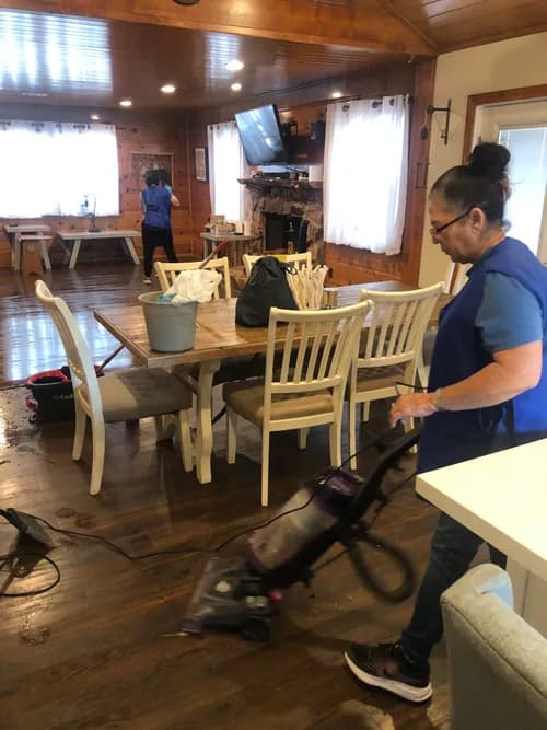 CleanCal House and Commercial Cleaning Services