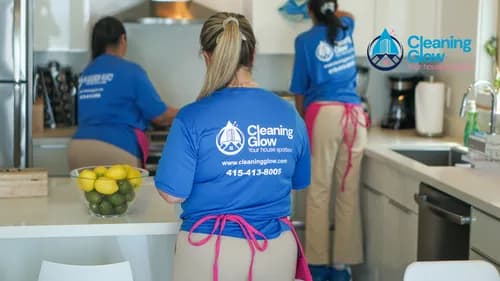 Cleaning Glow - Photo 1