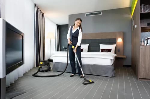 cleaning maintenance services