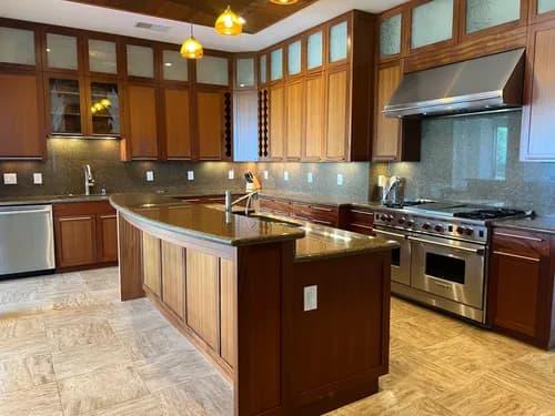 Cleaning Paradise Hawaii - Photo 1