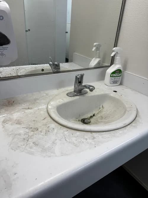 ClimaxCCU Professional Cleaning - Photo 2