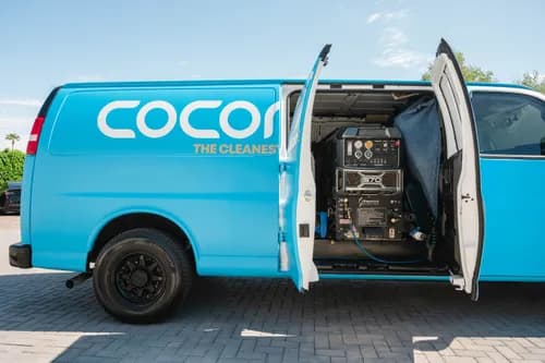 Coconut Cleaning - Photo 3