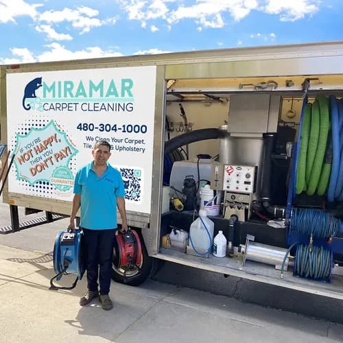 Coconut Cleaning - Photo 4