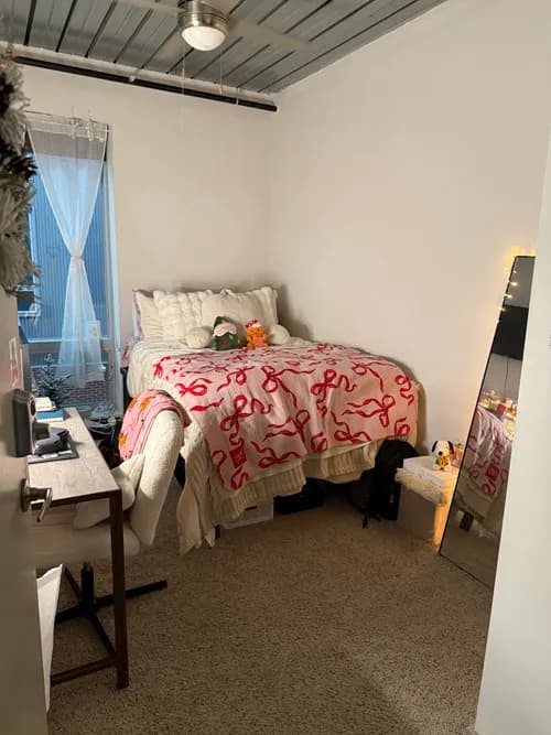 Convenient Cleaners - Photo 3