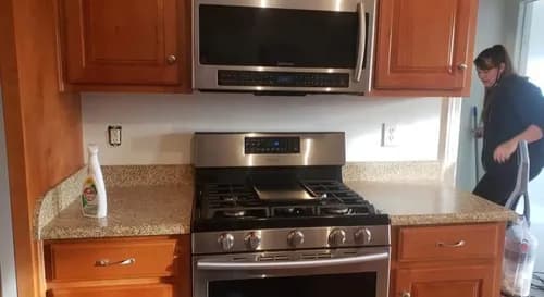 Cozy Living Housekeeping, LLC. - Photo 3