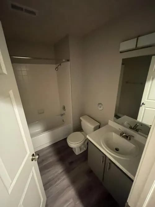 CRUZ cleaning services LLC Omaha Nebraska - Photo 3