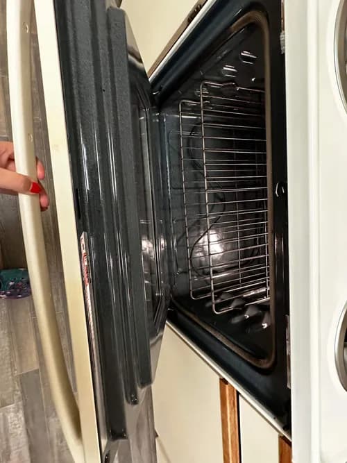 CRUZ cleaning services LLC Omaha Nebraska - Photo 1