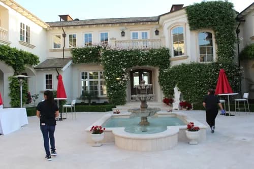 Crystal Cleaning Services - Photo 4