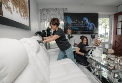 Daisy's Perfect Cleaning Services LLC