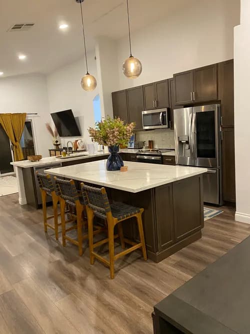 Day Cleaning Solutions