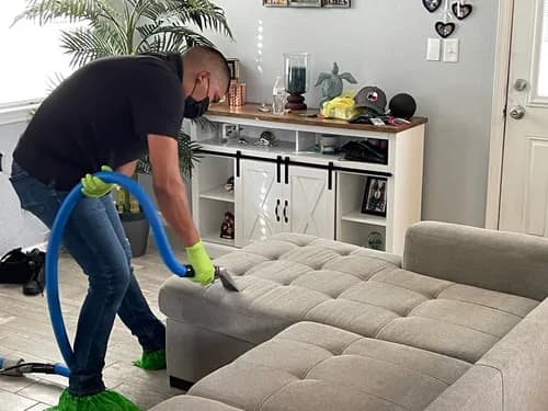 Deep Clean Carpet Cleaners - Photo 3