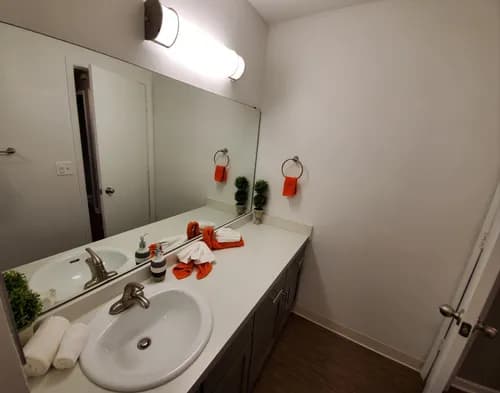 Detailed Cleaning Services - Photo 3