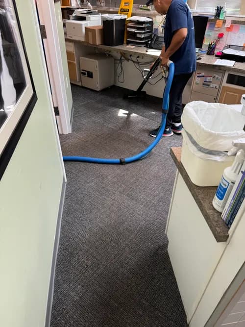 DeWhit Facility Services - Photo 2