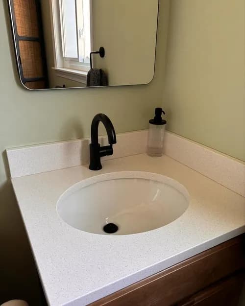 Direct Outlet Cleaning Hermitage - Photo 1