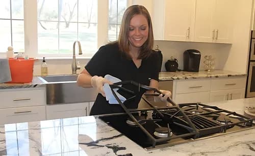 Dirt Detective Cleaning - Photo 1