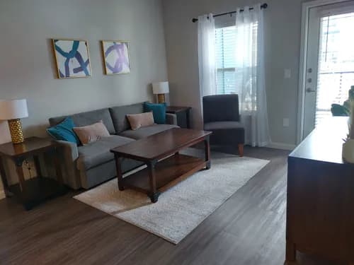 DownRight cleaning services - Photo 5