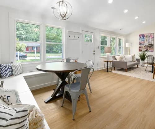 Dust Detailers - Photo 2