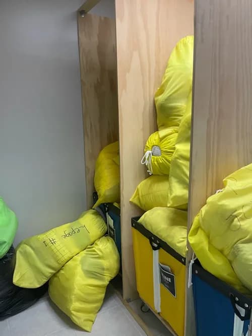 Dust-N-Shine Cleaning Service | Residential, Apartment & Bathroom Cleaning - Photo 4